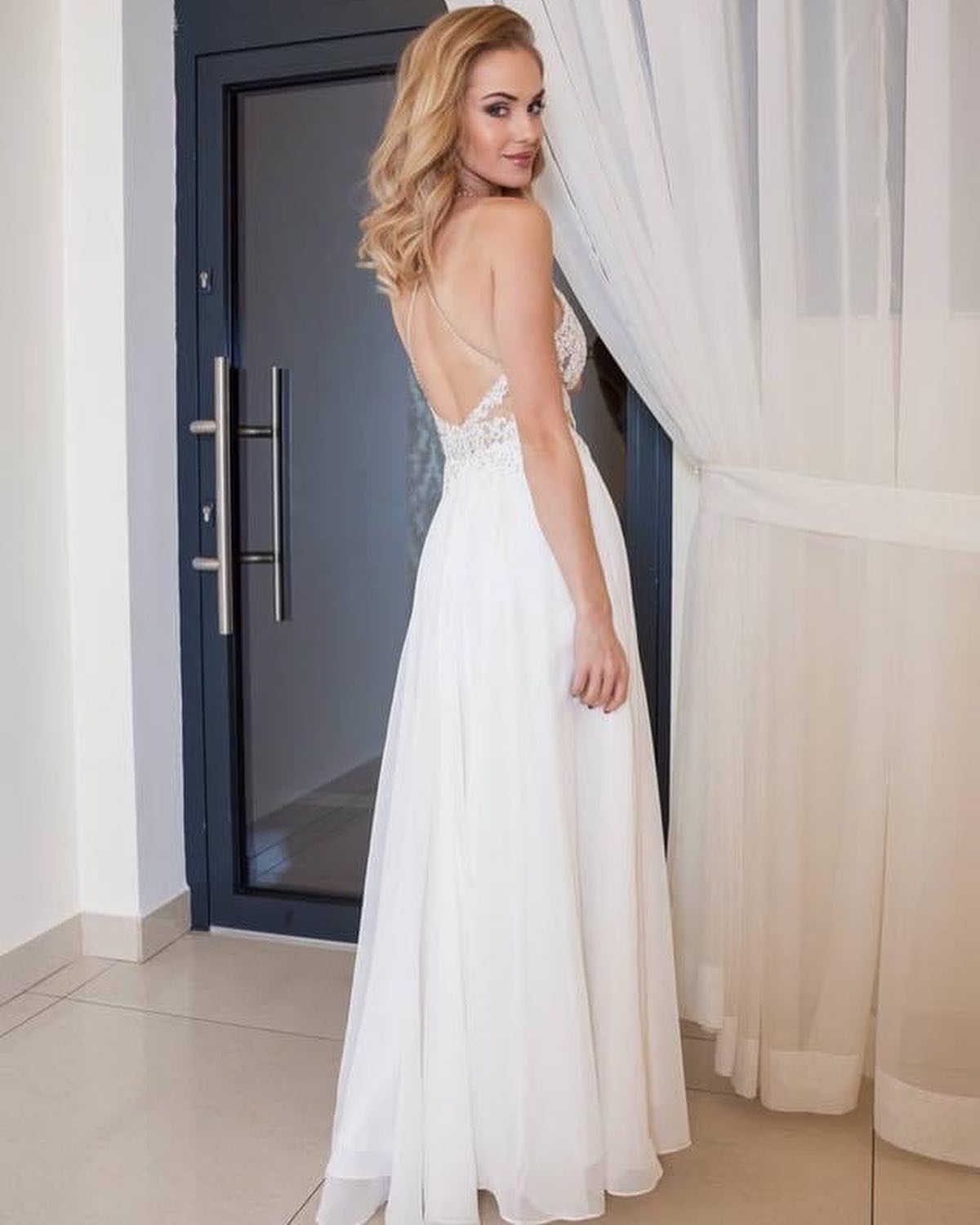 Svatební /popůlnoční šaty Mercedes, bílé  