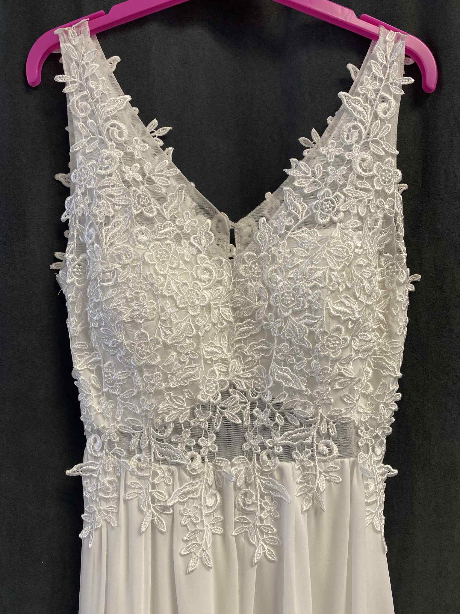 Svatební/popůlnoční šaty Tina, bílé